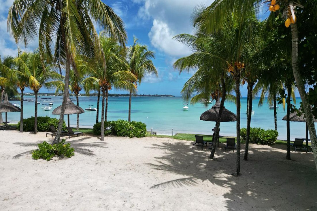 Apartment in Grand Baie, Rivière du Rempart District, Mauritius 1 - 17598030