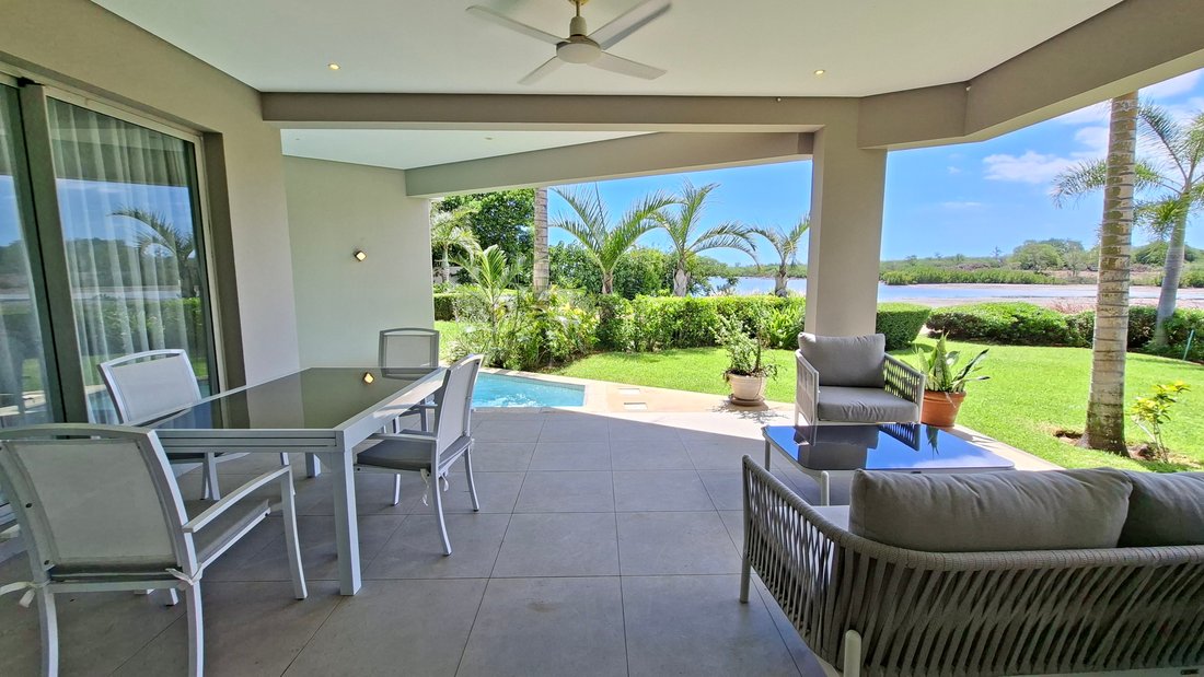 Apartment in Ilot Fortier, Rivière Noire District, Mauritius 1 - 17598057