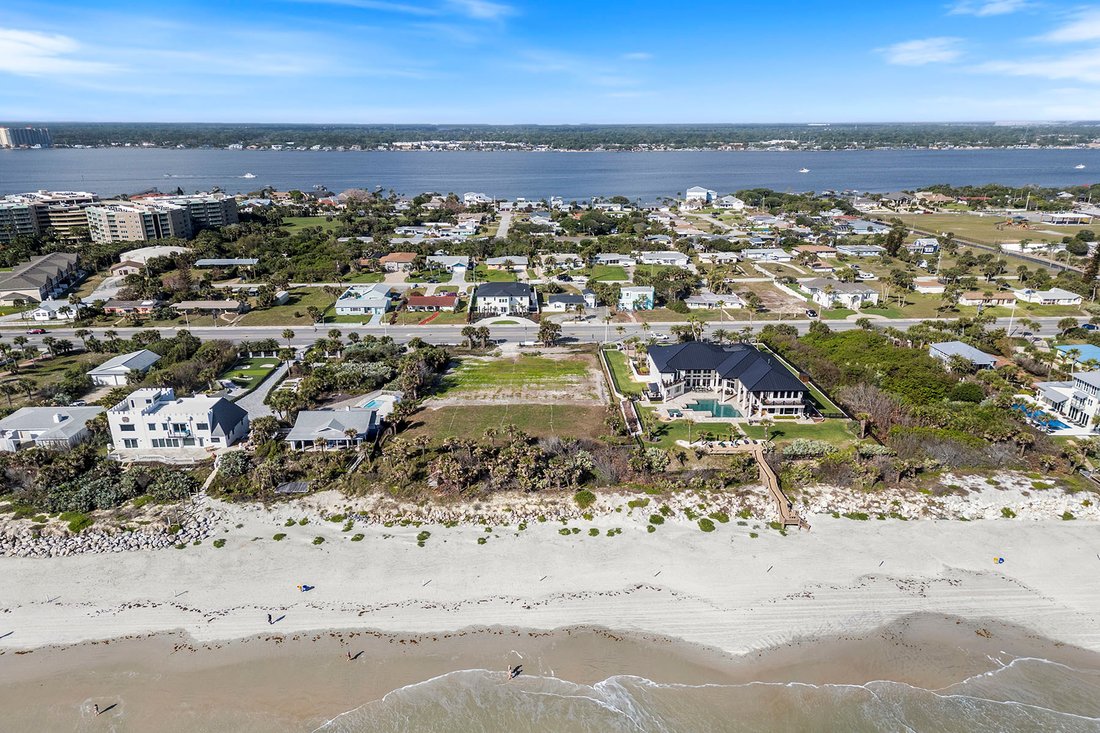 Land in Daytona Beach, Florida, United States 2 - 17598105