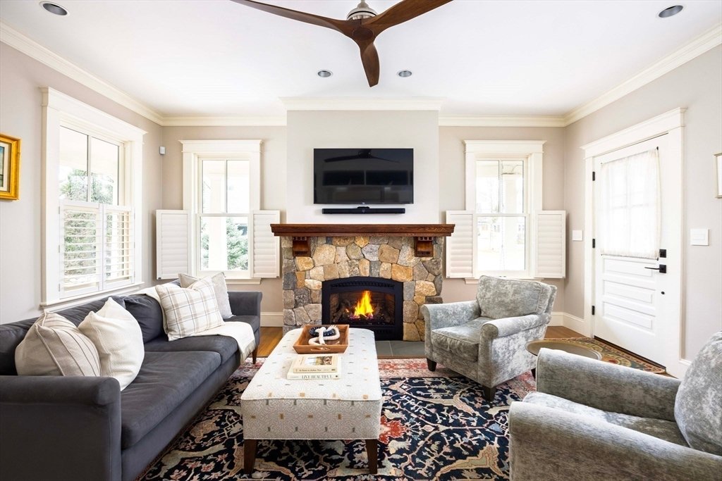 House in Newton, Massachusetts, United States 3 - 17598095