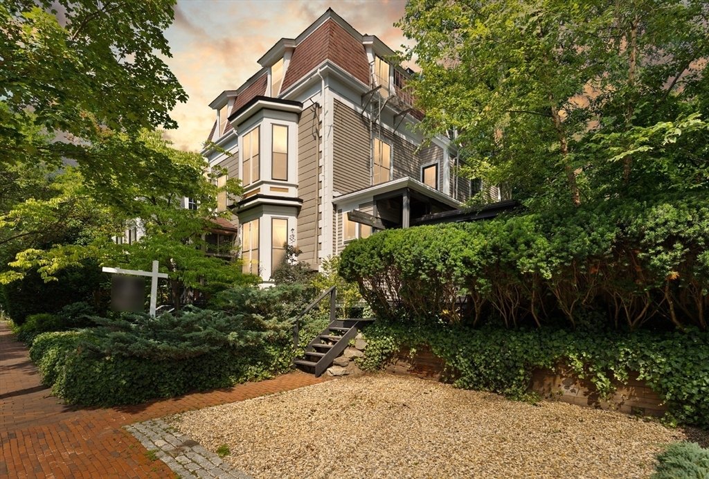 House in Cambridge, Massachusetts, United States 2 - 17598100