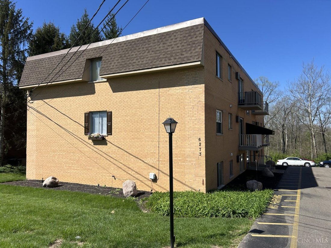 Apartment in Green Twp, Ohio, United States 5 - 17598094