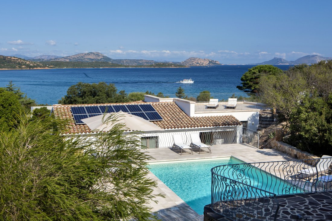 Villa in San Teodoro, Sardinia, Italy 3 - 17598230