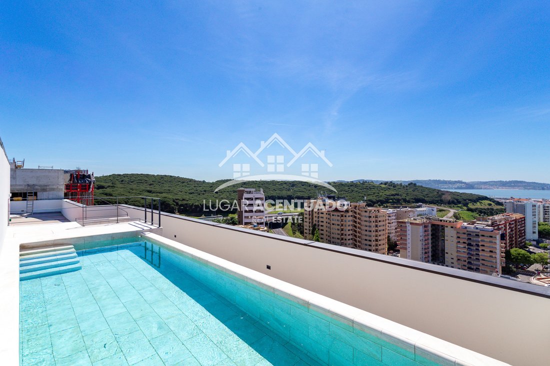 Apartment in Alges, Linda-a-Velha e Cruz Quebrada-Dafundo, Lisbon, Portugal 2 - 17598294