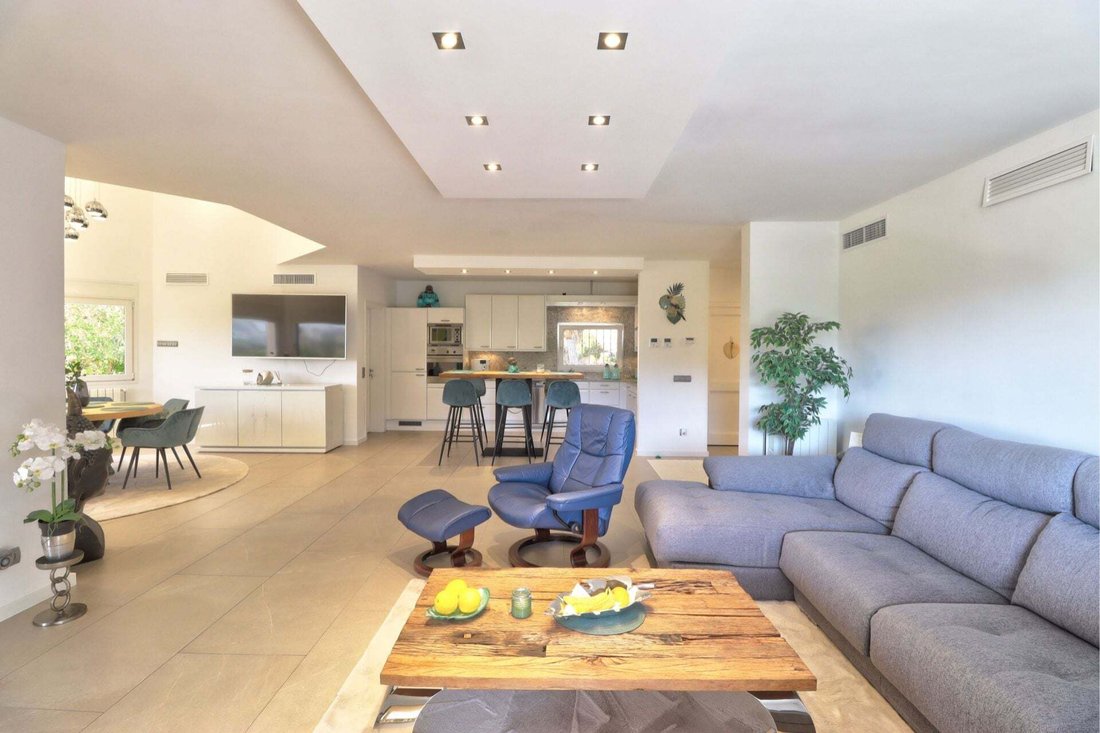 Villa in Costa de la Calma, Calvia, Balearic Islands 4 - 17598390