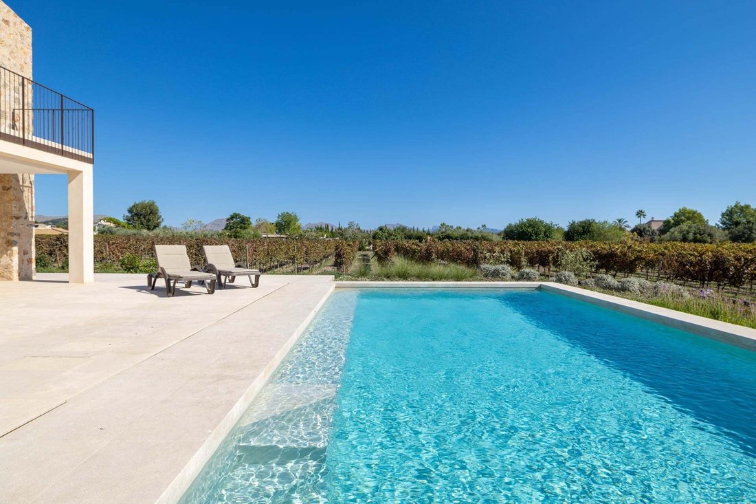 House in Alcudia, Balearic Islands, Spain 2 - 17598322