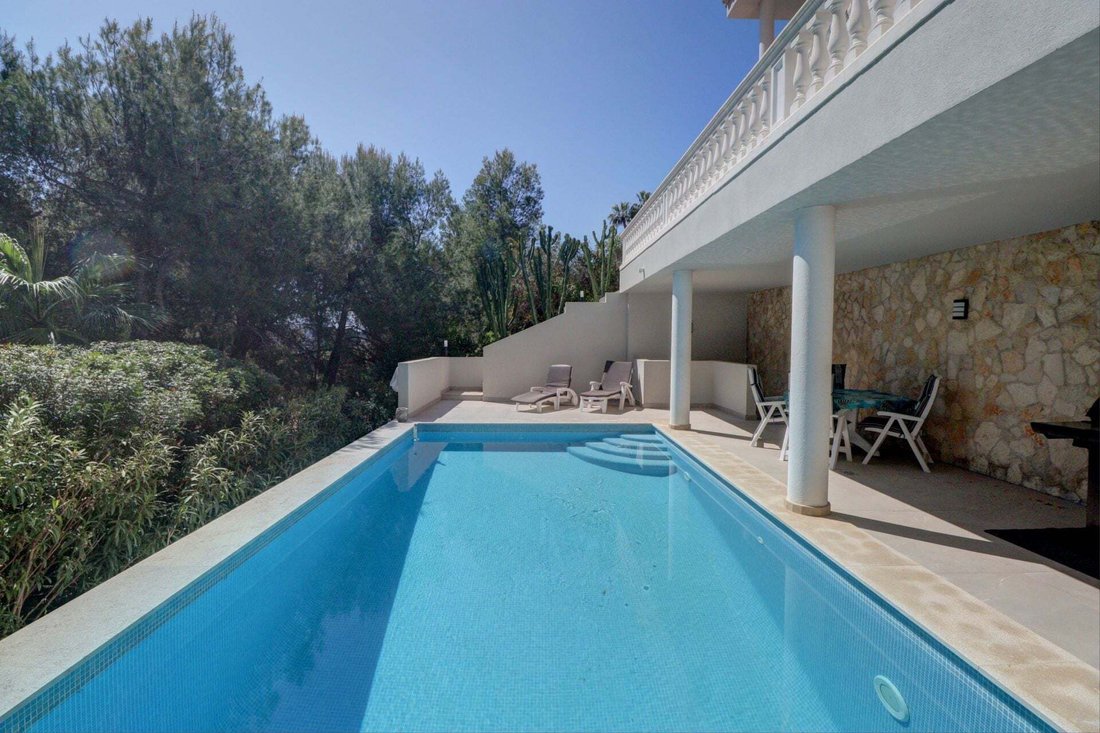 Villa in Costa de la Calma, Calvia, Balearic Islands 1 - 17598390