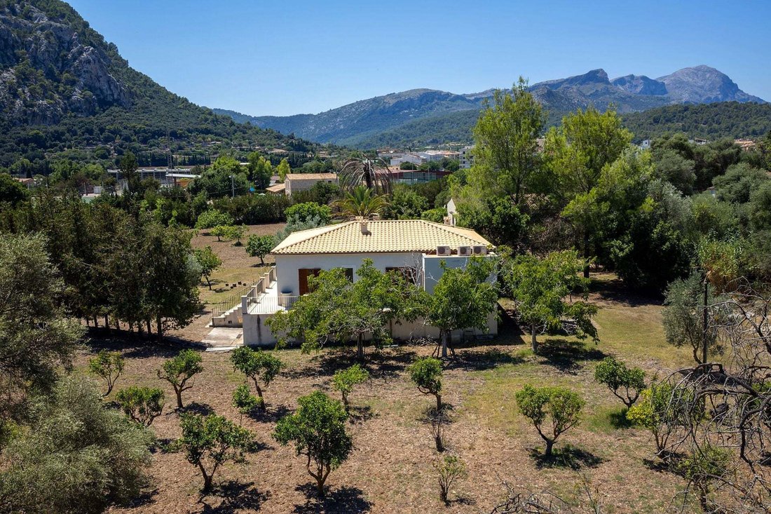 Finca in Pollenca, Balearic Islands, Spain 3 - 17598338