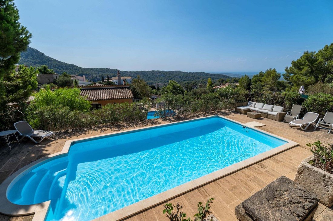 Villa in Puigpunyent, Balearic Islands, Spain 2 - 17598291