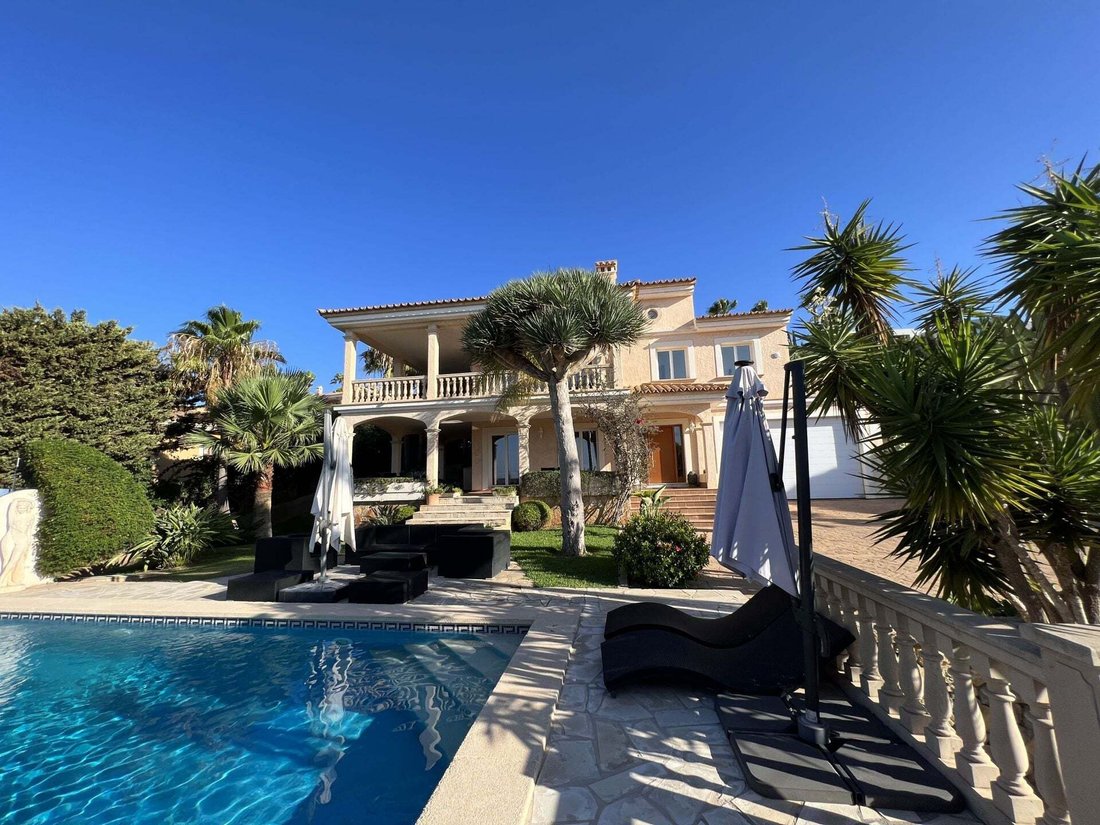 Villa in Rotes Velles, Calvia, Balearic Islands 1 - 17598394