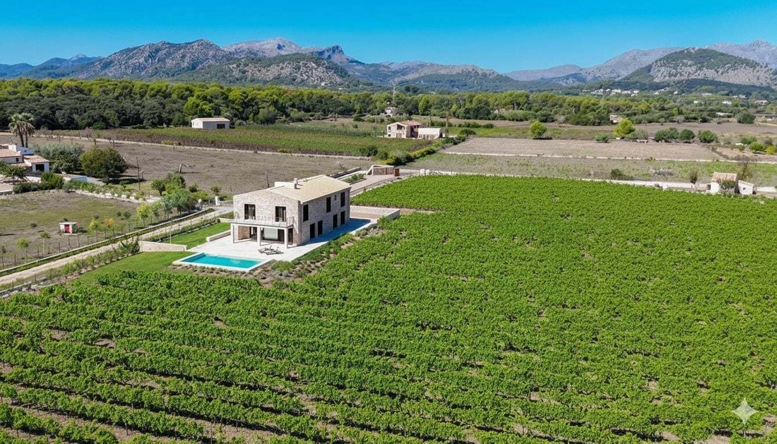 House in Alcudia, Balearic Islands, Spain 5 - 17598322