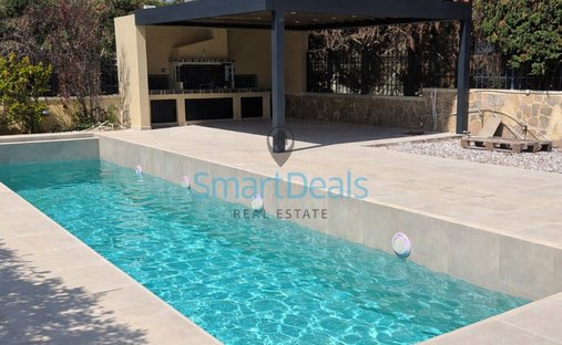 Villa in Kalyvia Thorikou, Attica, Greece 1