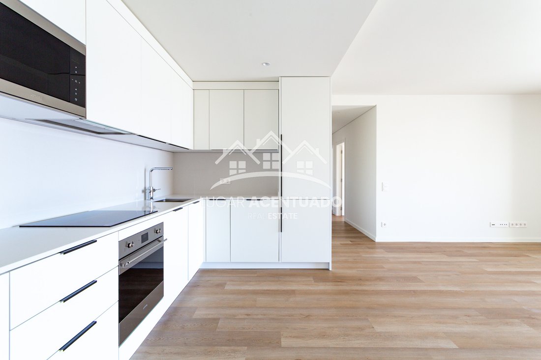 Apartment in Alges, Linda-a-Velha e Cruz Quebrada-Dafundo, Lisbon, Portugal 5 - 17598294
