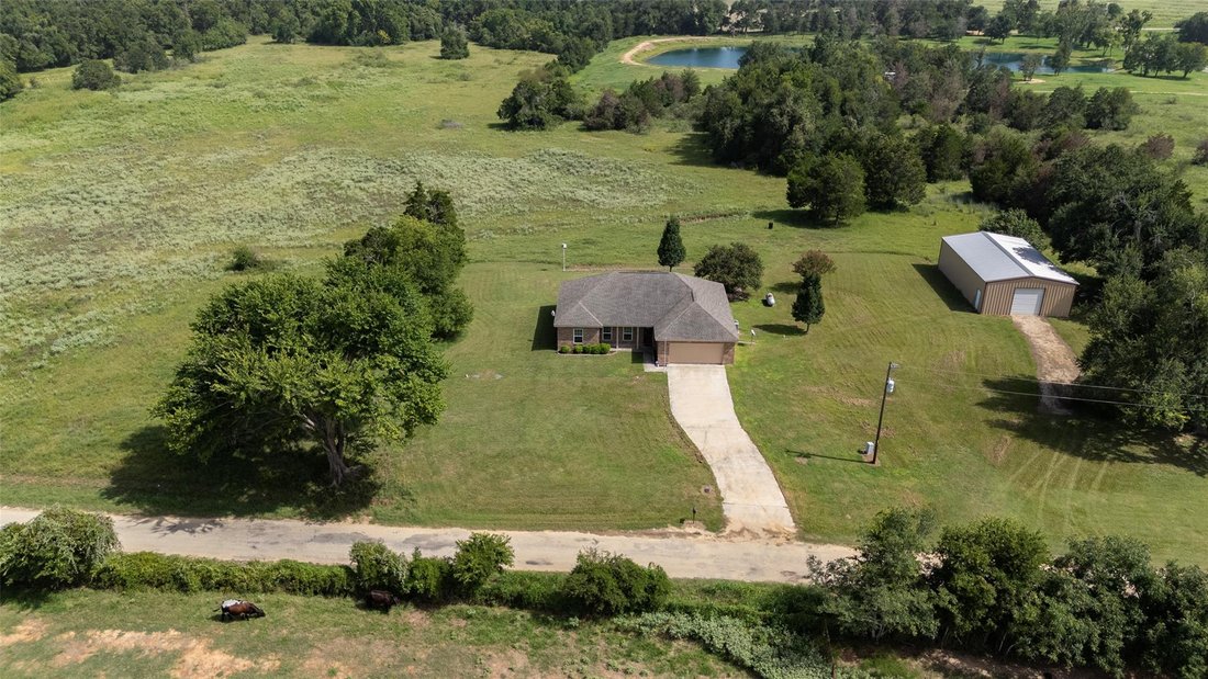 House in Thorndale, Texas, United States 1 - 17609329