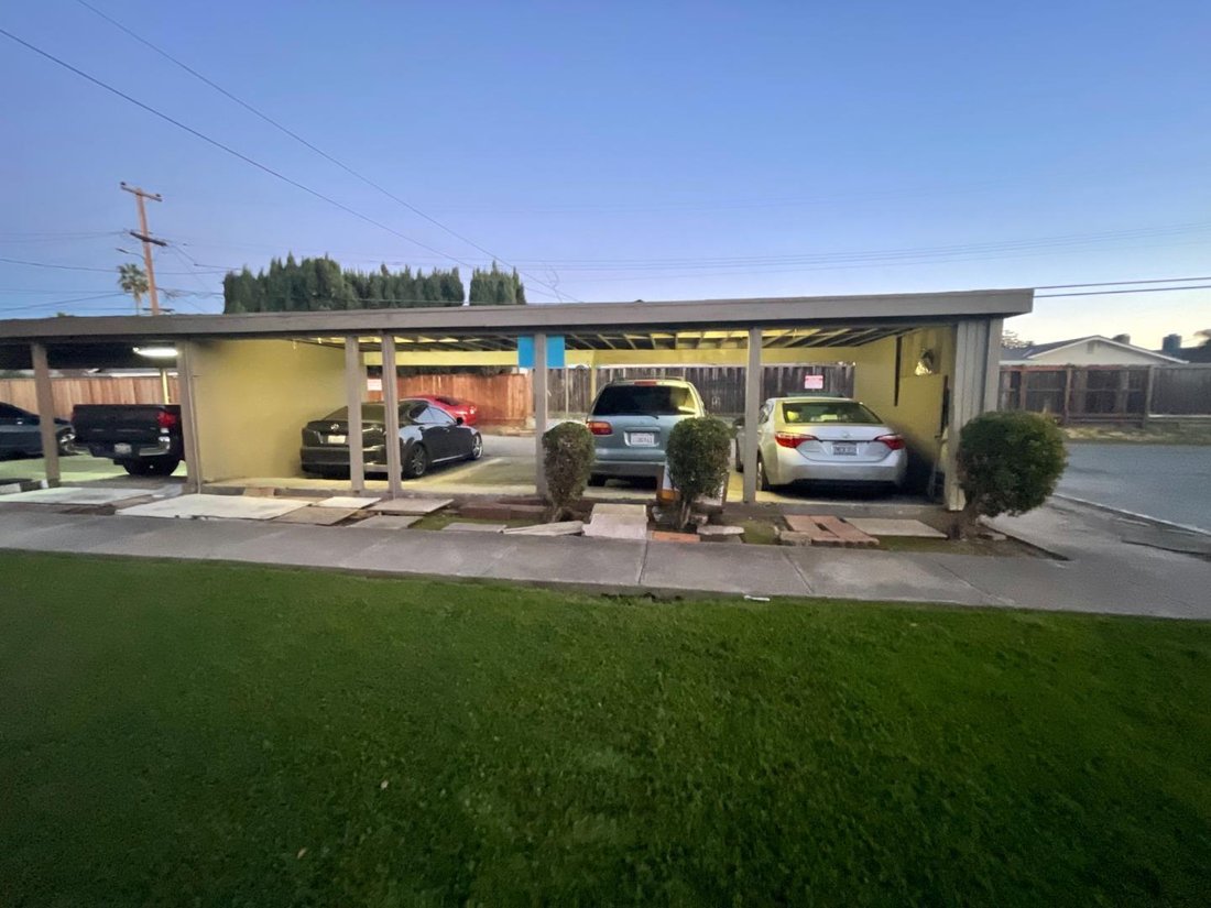 San Jose, California, United States 5 - 17600446