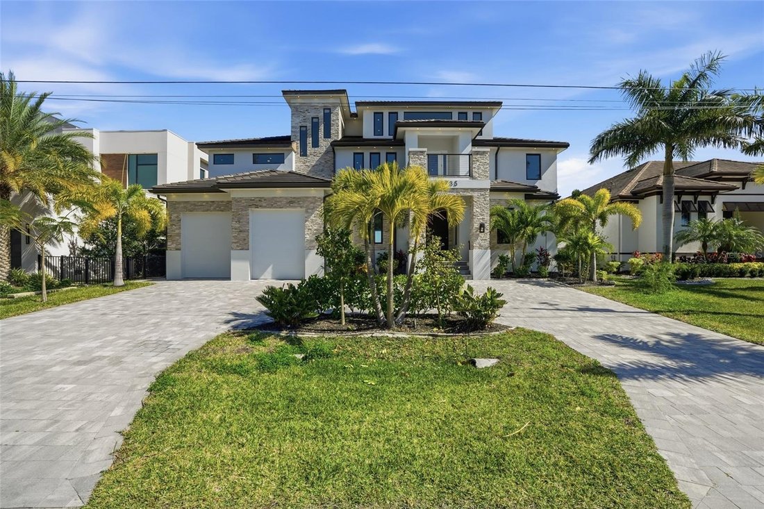 House in Cape Coral, Florida, United States 1 - 17604557