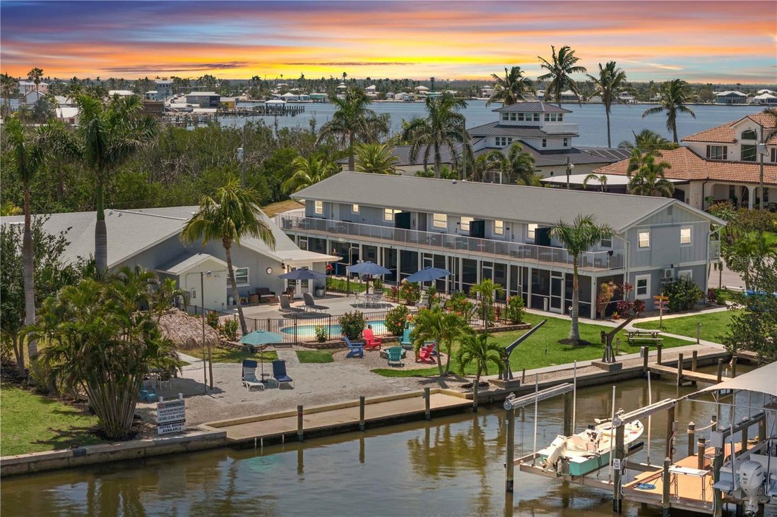 Condo in Cape Coral, Florida, United States 3 - 17604179