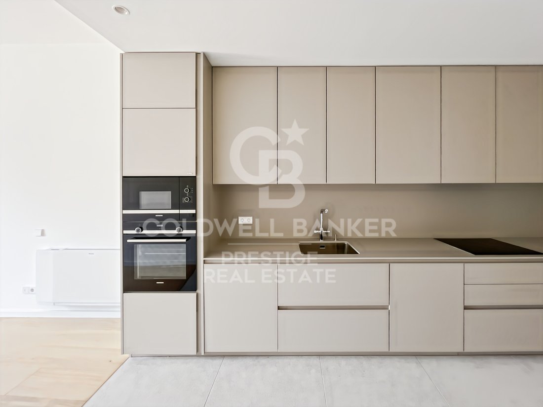 Apartment in Eixample, Barcelona, Spain 5 - 17613316
