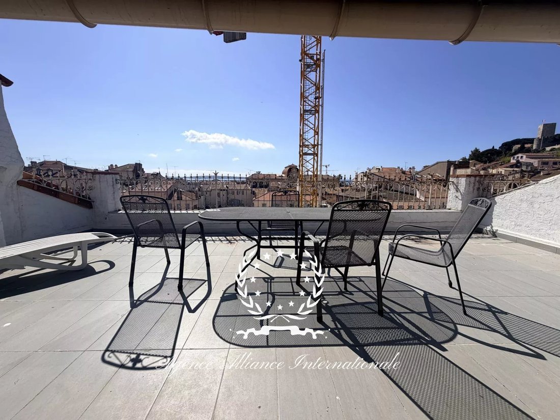 Apartment in Cannes, Provence-Alpes-Côte d'Azur, France 1 - 17602272