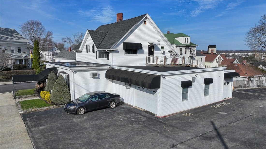 Apartment in Woonsocket, Rhode Island, United States 2 - 17599160