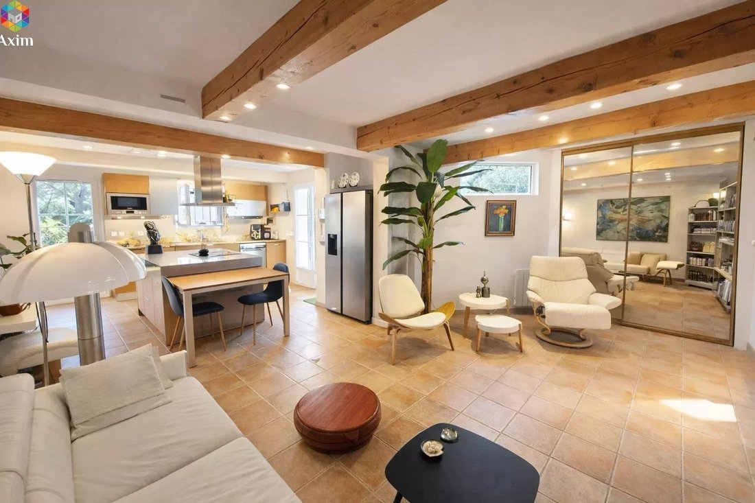 Villa in France 2 - 17602434