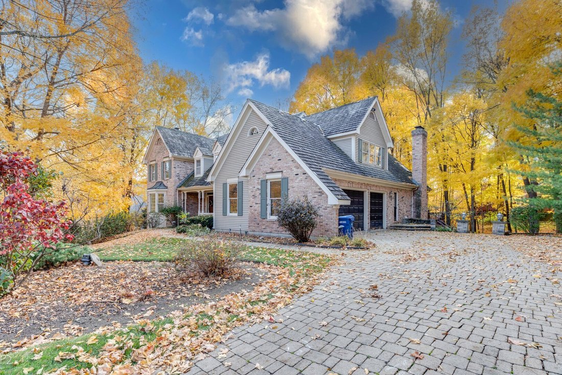 House in St. Charles, Illinois, United States 1 - 17608407