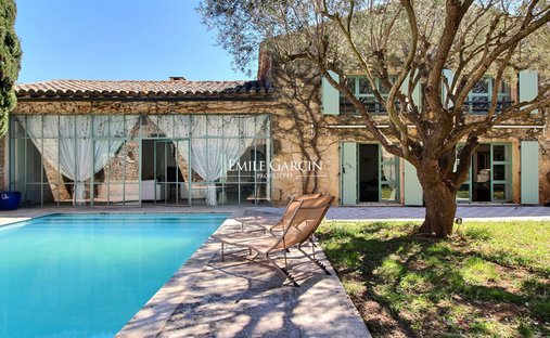 Villa en Uzès, Occitania, Francia 1