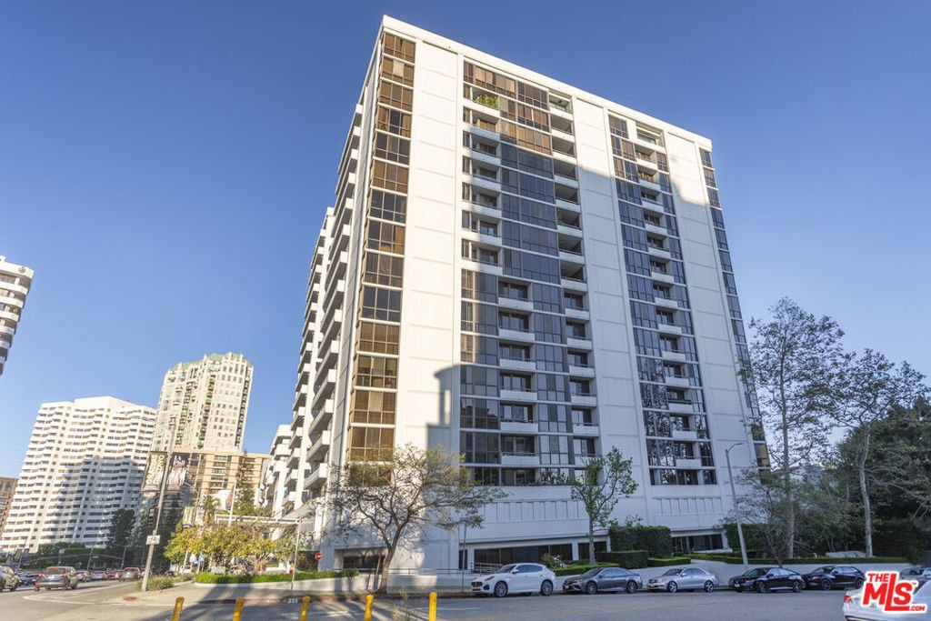 Condo in Los Angeles, California, United States 4 - 17612468
