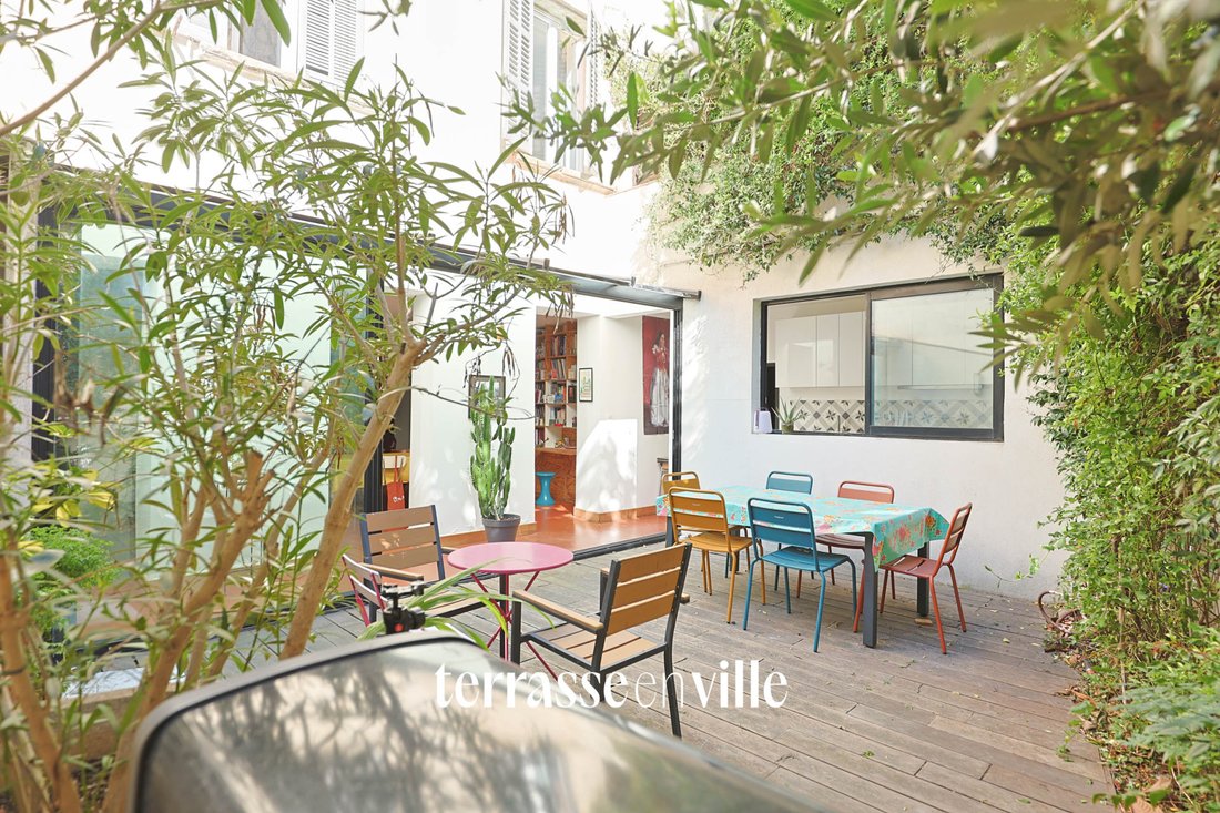 Apartment in Castellane, 6e Arrondissement, Marseille 3 - 17612506