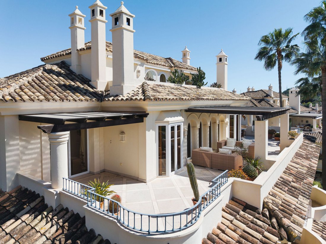 Penthouse in Nueva Andalucia, Marbella, Spain 3 - 17601304