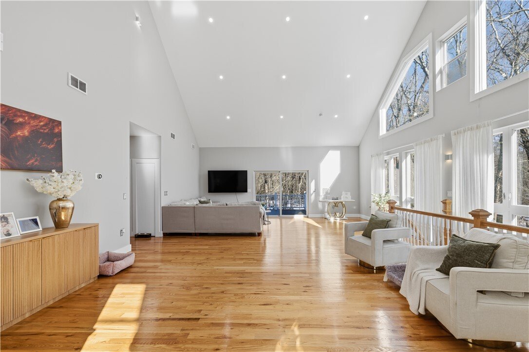 House in Tiverton, Rhode Island, United States 3 - 17599330