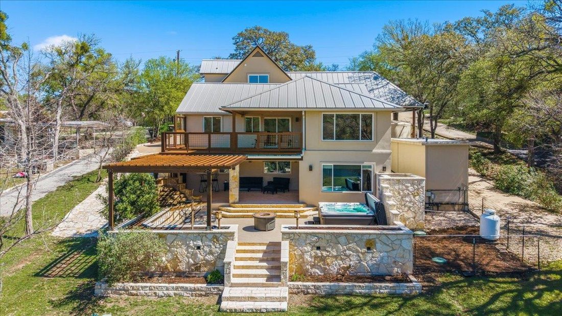 House in Spicewood, Texas, United States 2 - 17609250