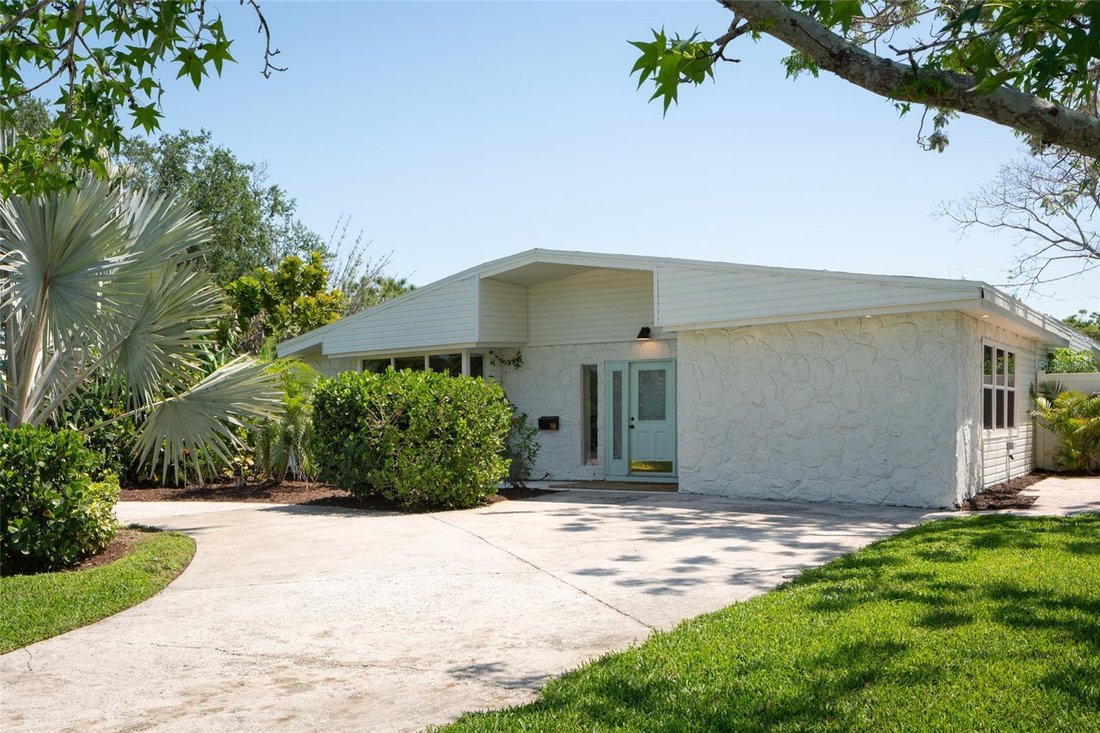 House in St. Petersburg, Florida, United States 1 - 17603937