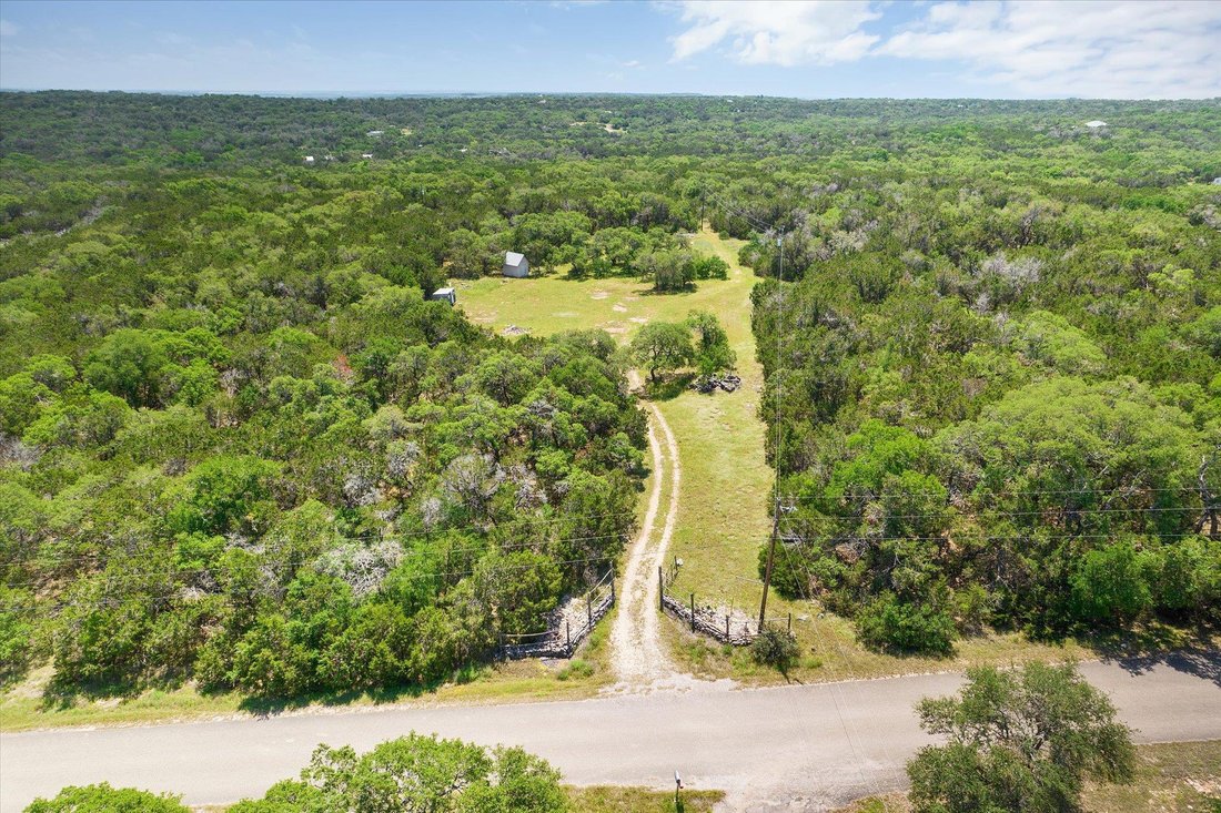 House in San Marcos, Texas, United States 2 - 17609937