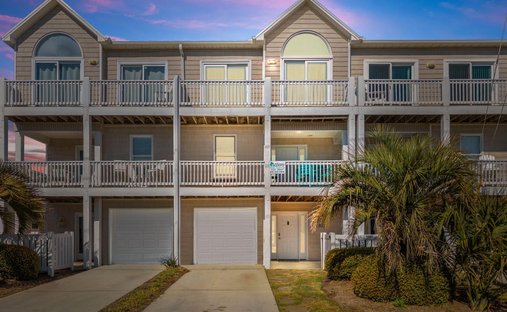 Townhouse in Kure Beach, North Carolina, United States 1
