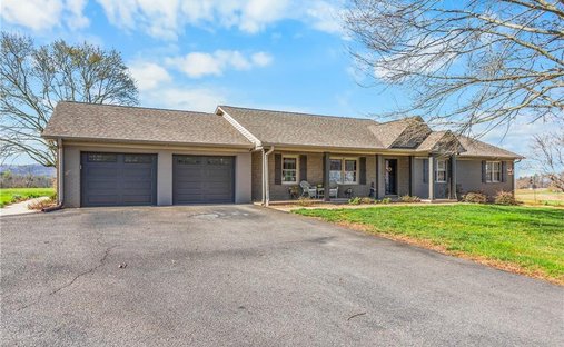 House in Jonesville, North Carolina, United States 1