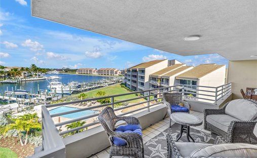 Condo in St. Petersburg, Florida, United States 1