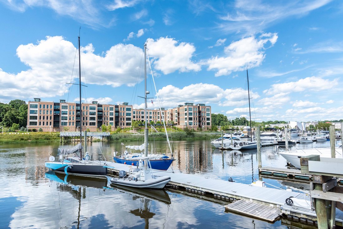 Condo in Glen Cove, New York, United States 1 - 17598423