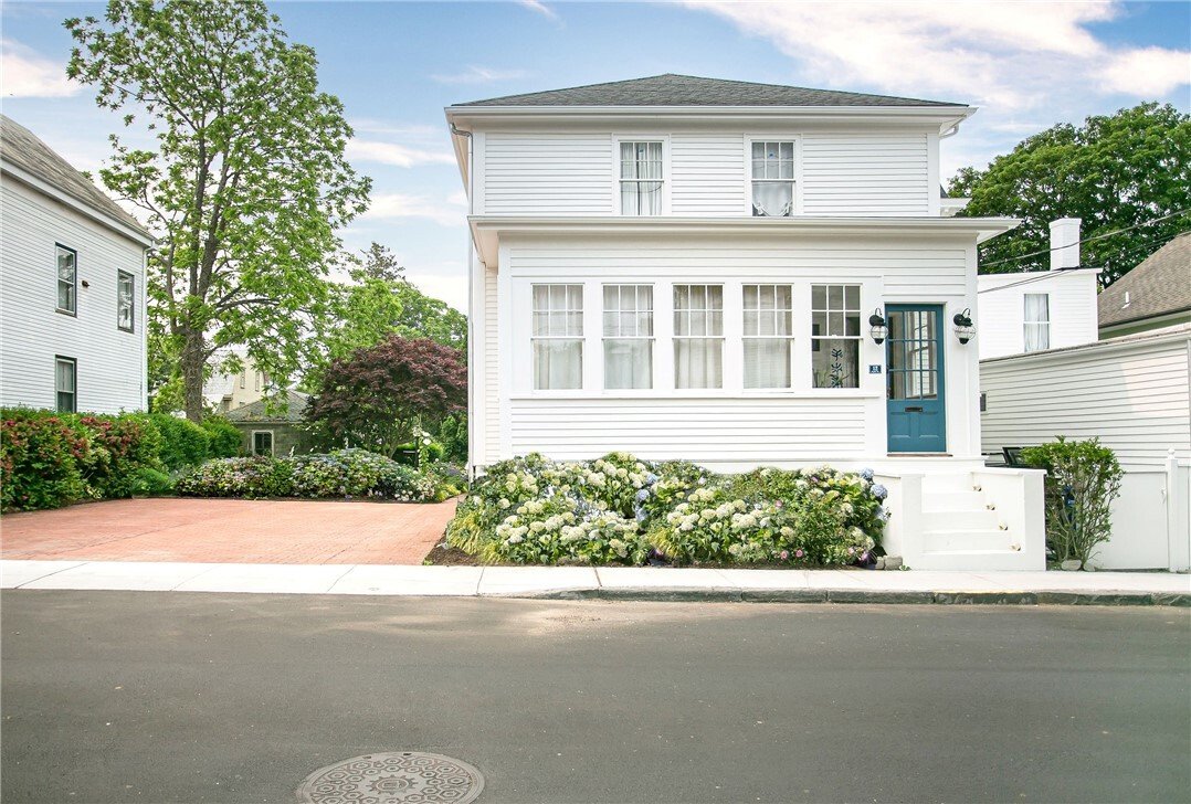Newport, Rhode Island, United States 2 - 17599295