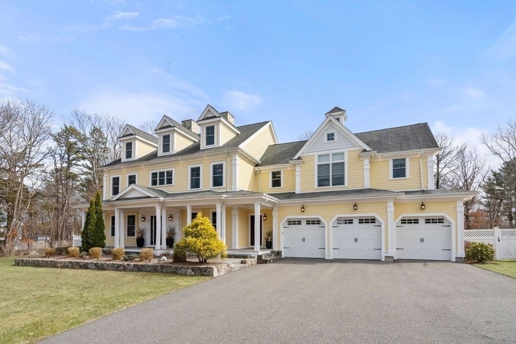 House in Westwood, Massachusetts, United States 2 - 17610105