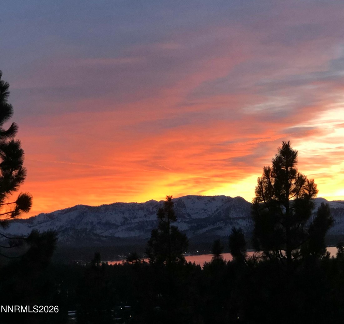 Townhouse in Stateline, Nevada, United States 1 - 17599316