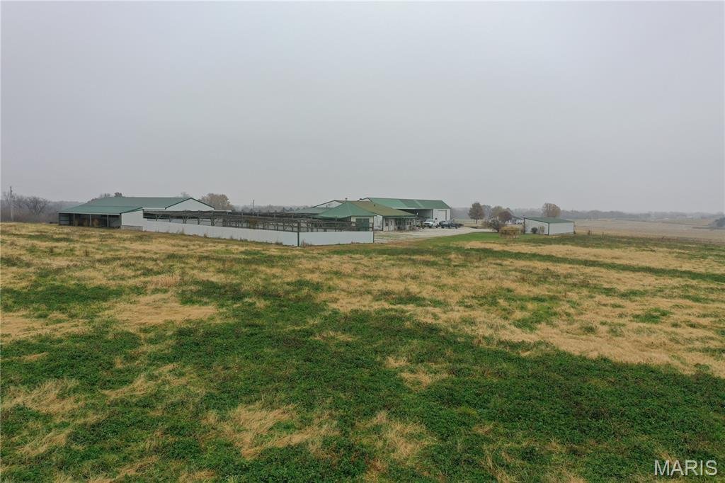 House in Mendon, Missouri, United States 4 - 17605102