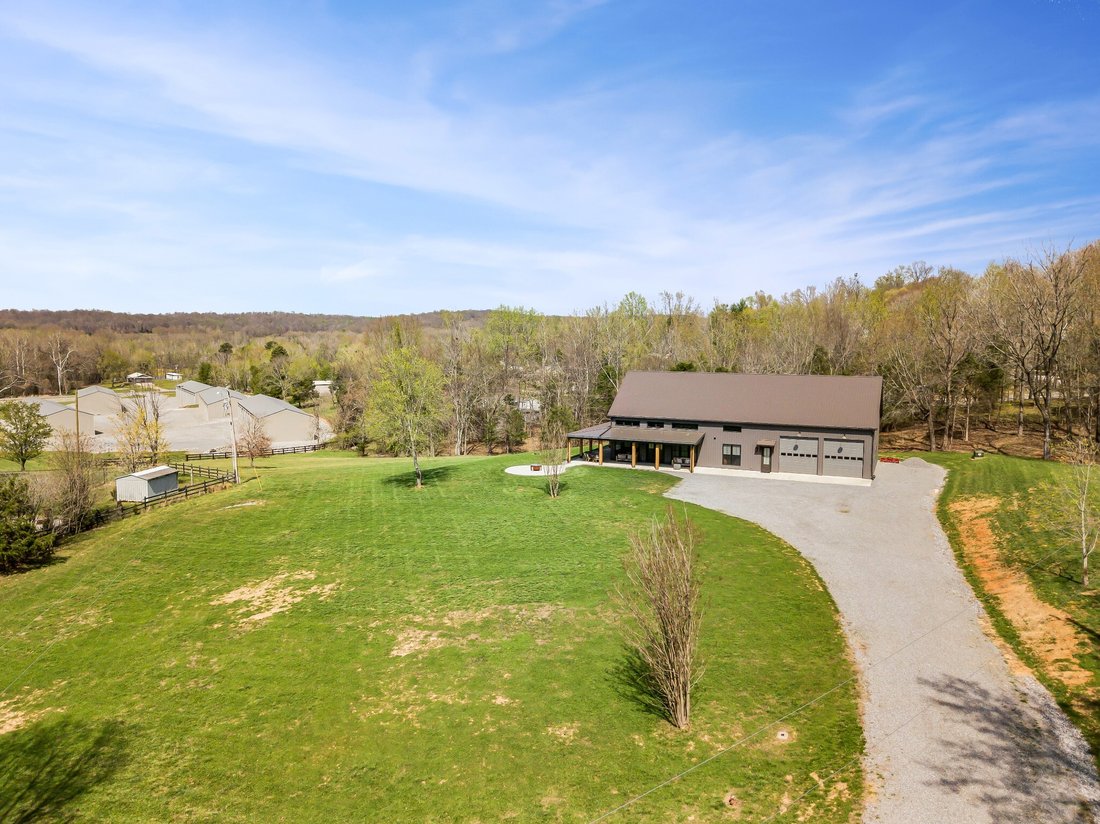 House in Cadiz, Kentucky, United States 3 - 17607437