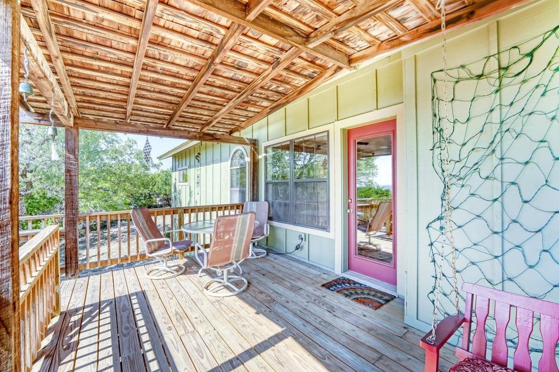 House in Jonestown, Texas, United States 2 - 17610012