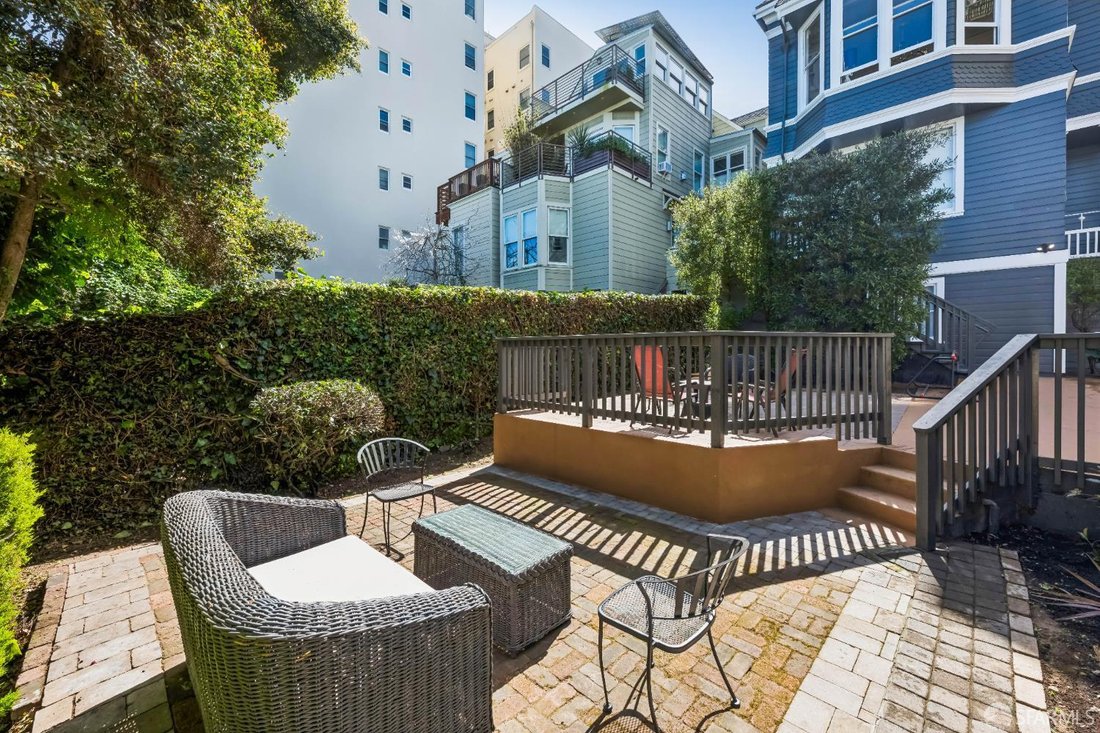 San Francisco, California, United States 4 - 17598934