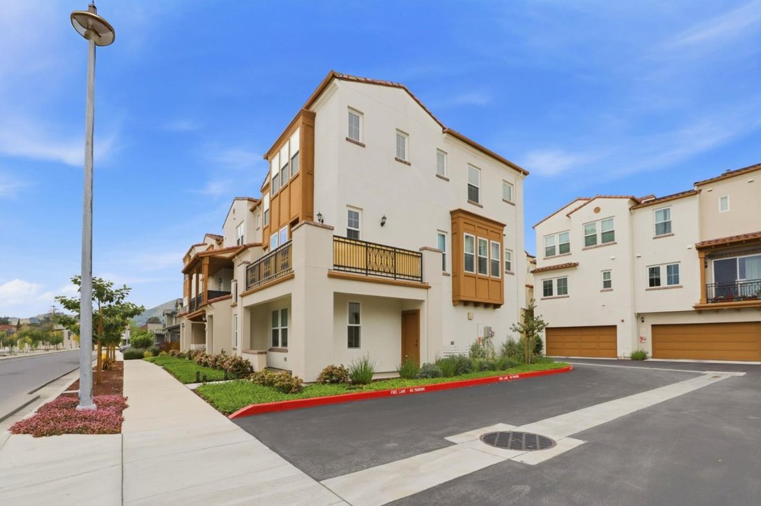 Townhouse in Morgan Hill, California, United States 4 - 17600574