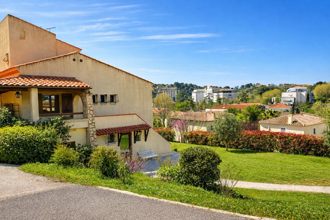 Estate in Pointe Rouge, 8e Arrondissement, Marseille 2 - 17599614
