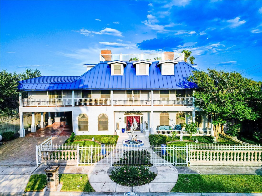 House in Corpus Christi, Texas, United States 1 - 17609096
