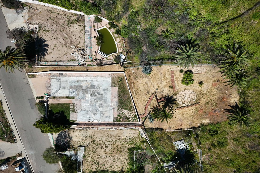 Land in Los Angeles, California, United States 1 - 17614446