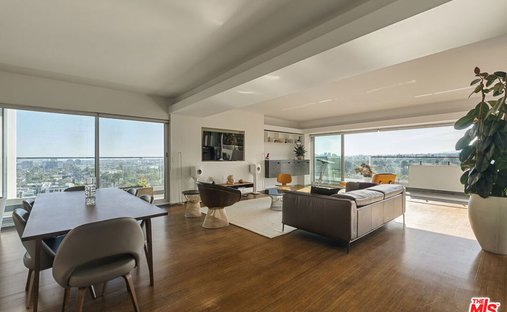 Condo in Los Angeles, California, United States 1